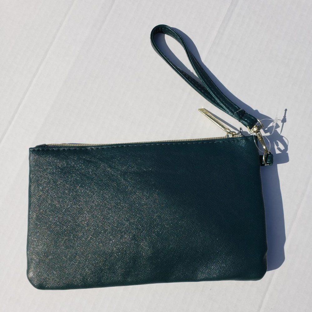 NWT Liz Claiborne Phone Charging Wallet - Picture 12 of 14